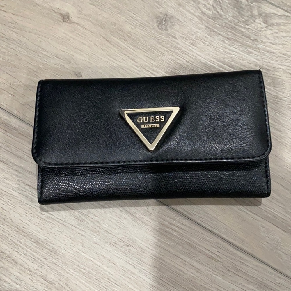 Guess Wallet